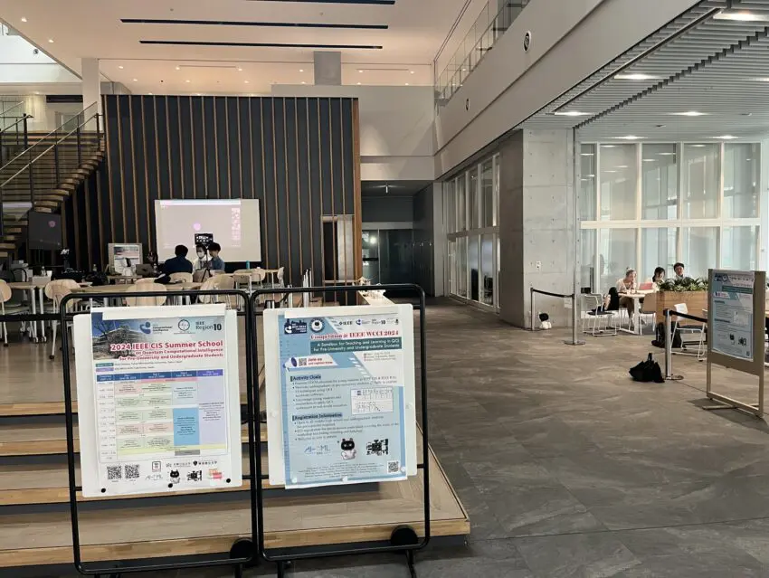 サブ会場(オープンイノベーションスペース)の様子 @sub venue(Open Innovation Space)<br data-src-img=